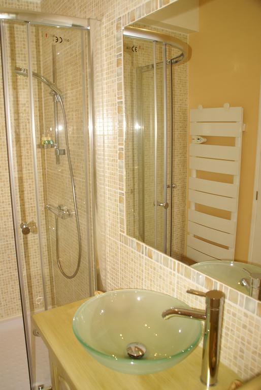 Le Clos Tolosan Ramonville-Saint-Agne Zimmer foto
